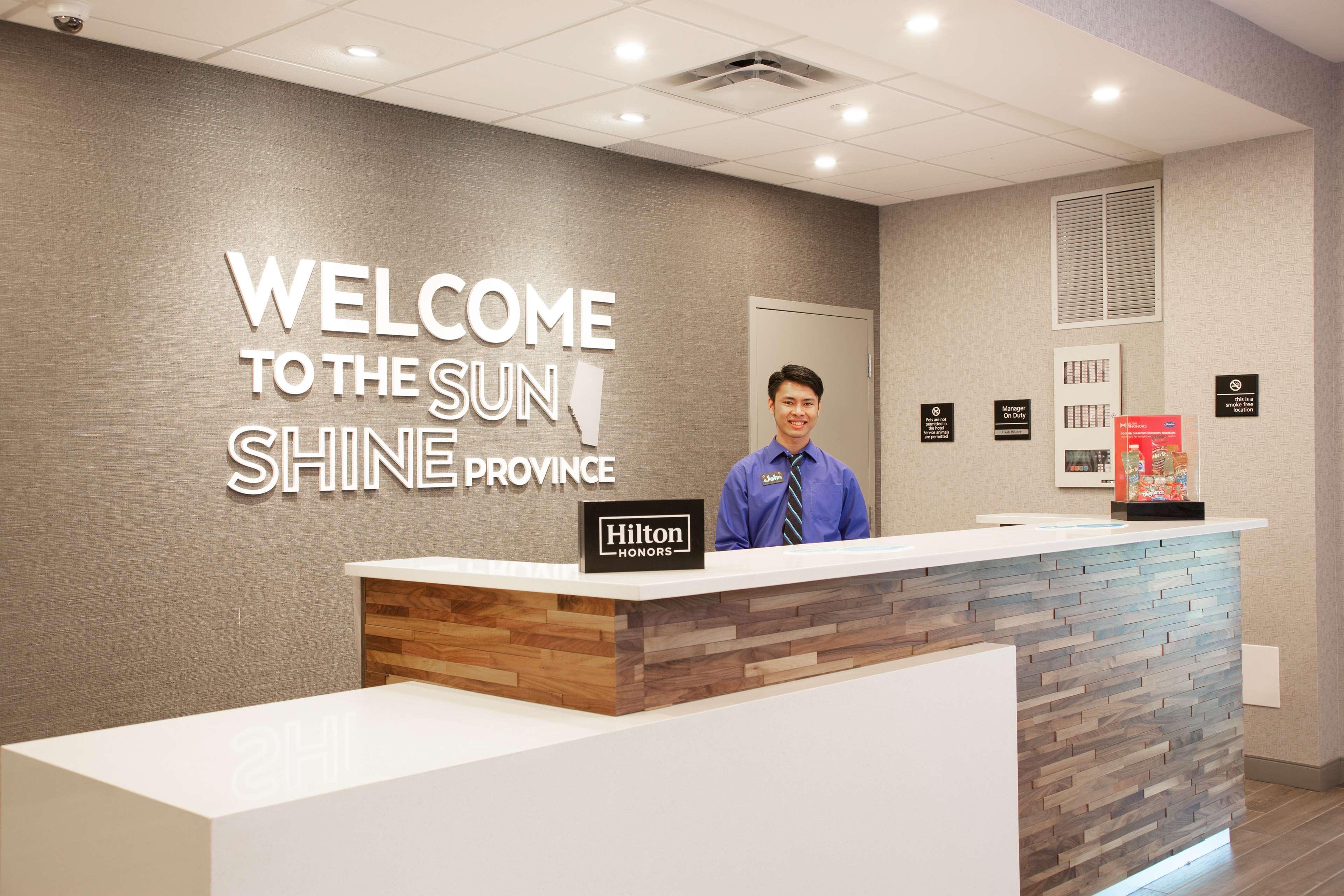 Hampton Inn & Suites Edmonton St. Albert, Ab Exterior photo