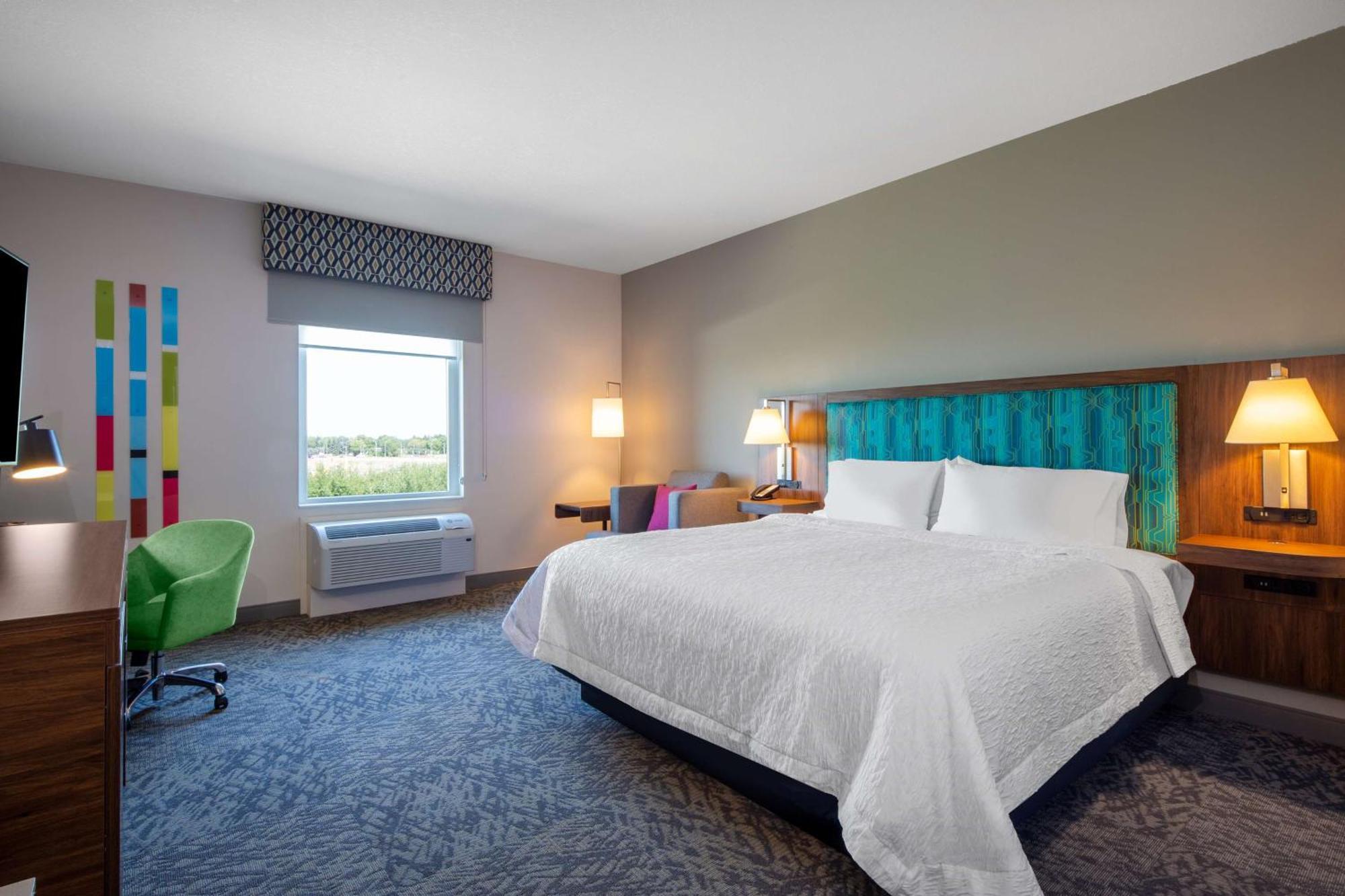 Hampton Inn & Suites Edmonton St. Albert, Ab Exterior photo