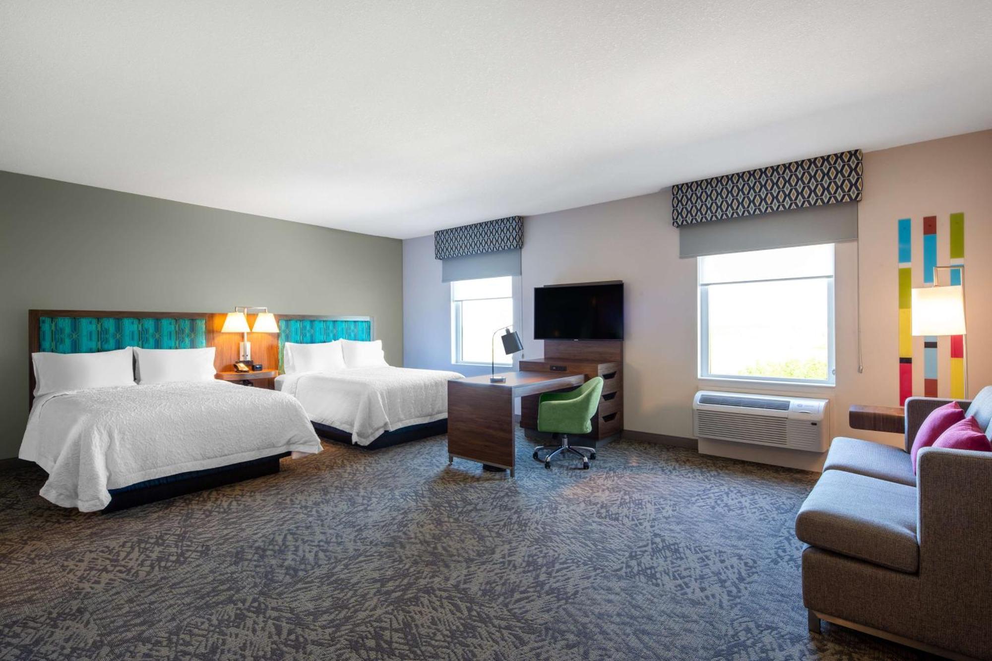 Hampton Inn & Suites Edmonton St. Albert, Ab Exterior photo